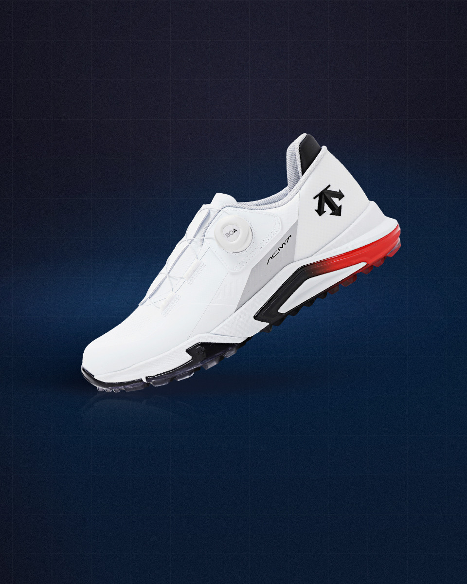 26 DESCENTE GOLF SHOES