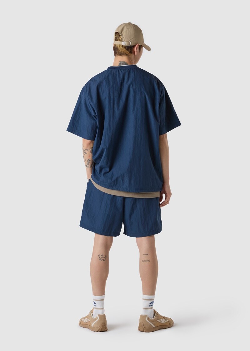 韓国*UMBRO■[DAY6] HBL BLOKE Short Sleeve Piste DAY6 x Umbro] Krispy Taslan Short-Sleeve Piste – Purple