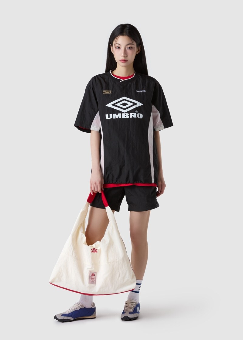 韓国*UMBRO■[DAY6] HBL BLOKE Short Sleeve Piste UMBRO BLOKE Short-Sleeved Piste