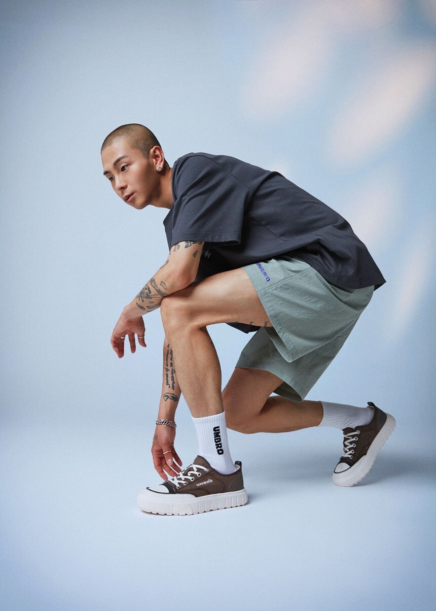 엄브로(UMBRO) 토비 플라이트 (TOBY FLIGHT) 화이트 (UN323CCU70