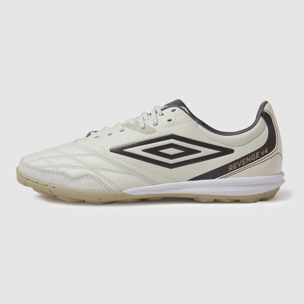 UMBRO■REVENGE PREMIUM■送料込 UP323STF70_WHBK_N01.JPG
